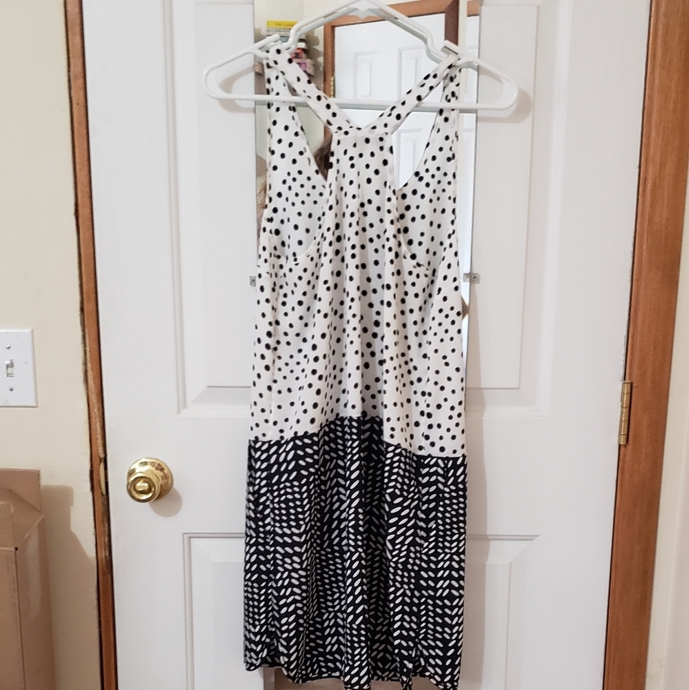 Loft dress - Picture 2 of 3